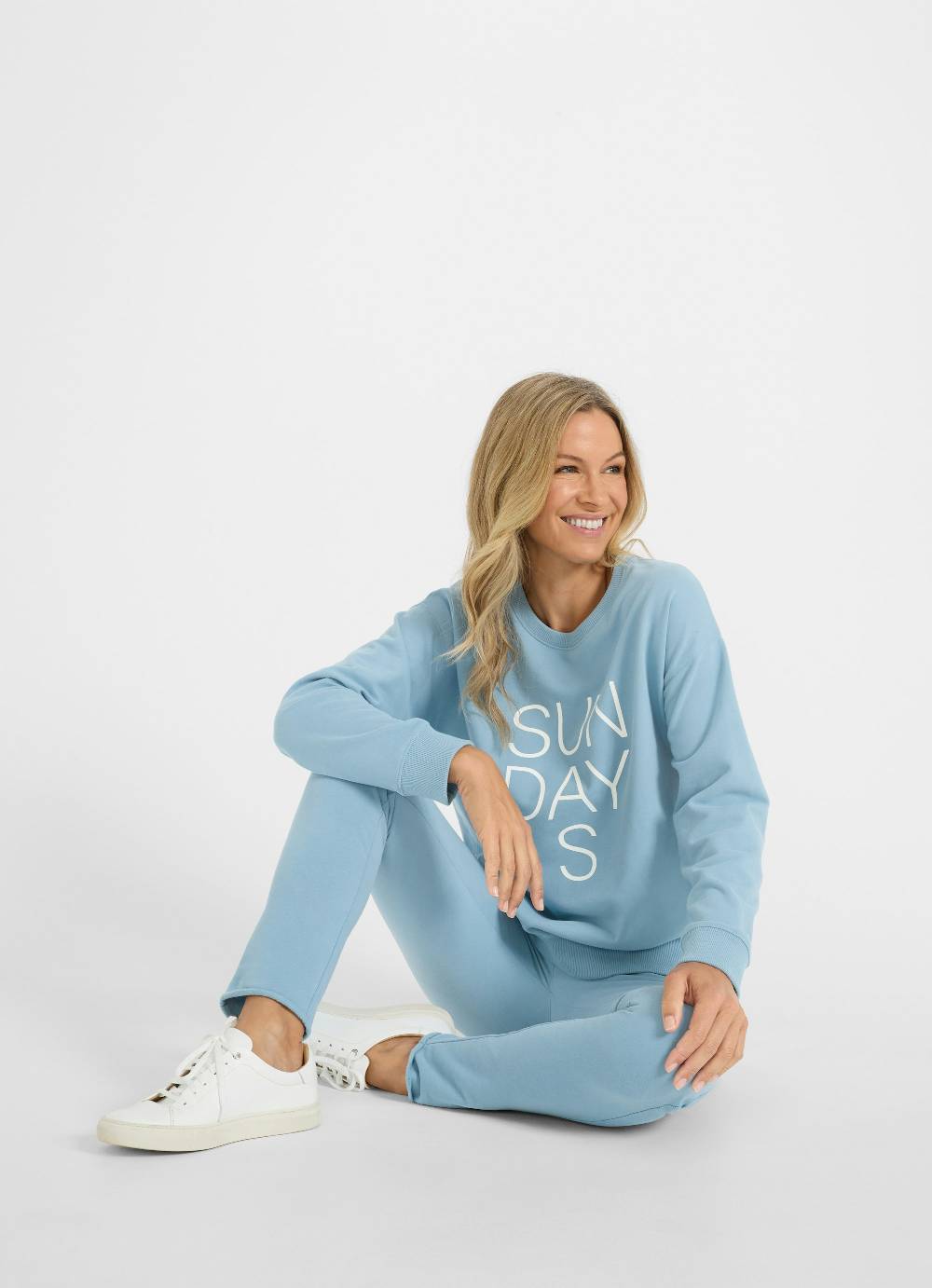 Juvia Sweatshirt Top Angebot