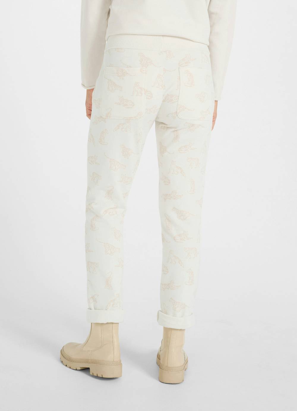 Juvia Loose Fit - Sweatpants VIP-Rabatte