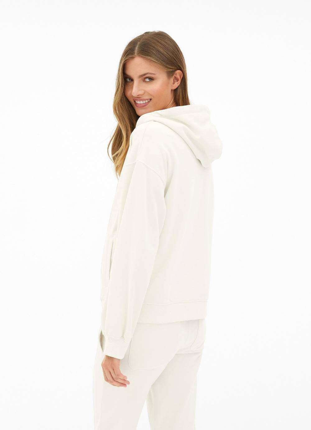 Juvia Hoodie - Jacke Vierteljährliche Förderung