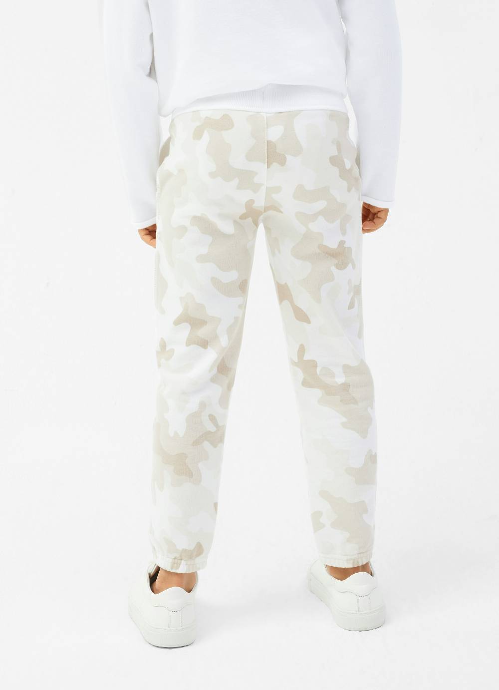 Juvia Sweatpants 50% Rabatt für begrenzte Zeit