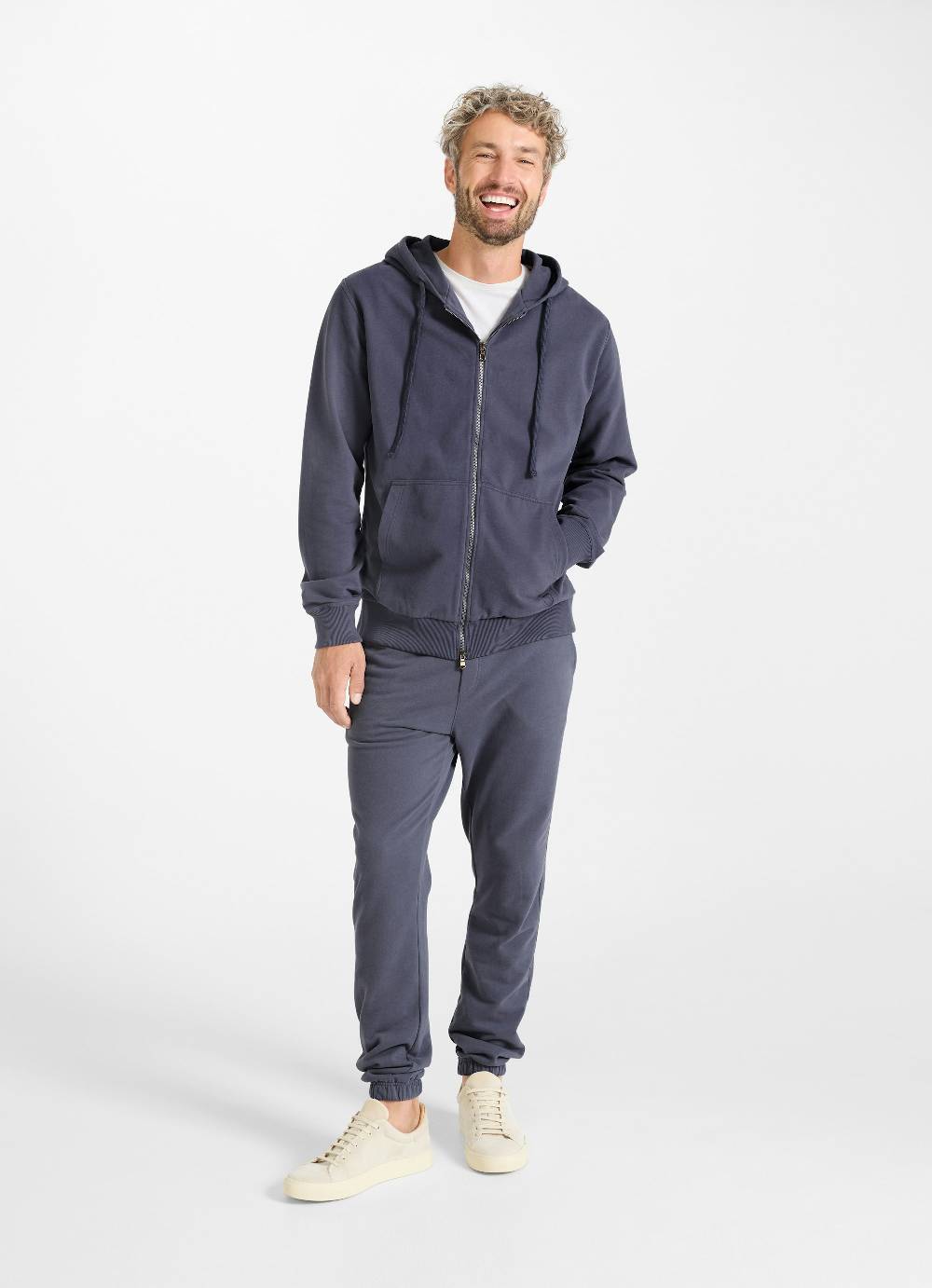 Juvia Hoodie - Sweatjacke Top Angebot