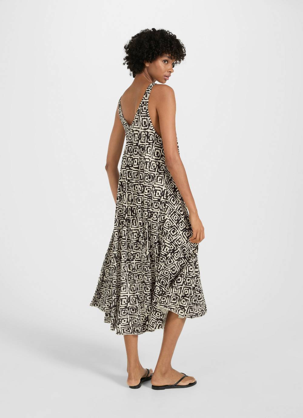 Juvia Viskose - Kleid Rabatte dieses Monats