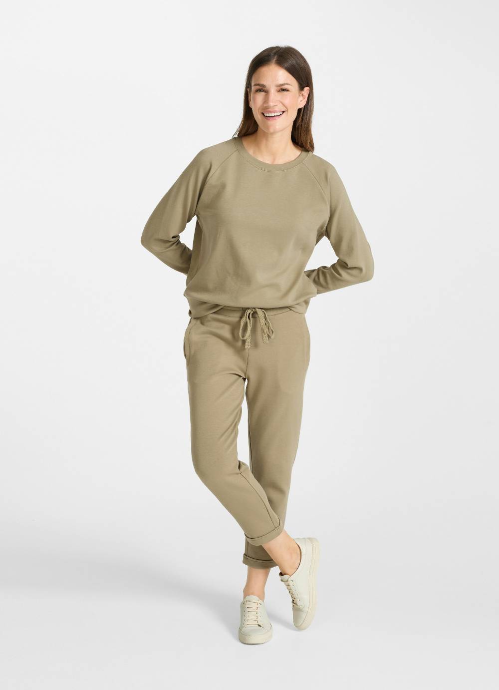 Juvia Casual Fit - Sweatpants Auslauf