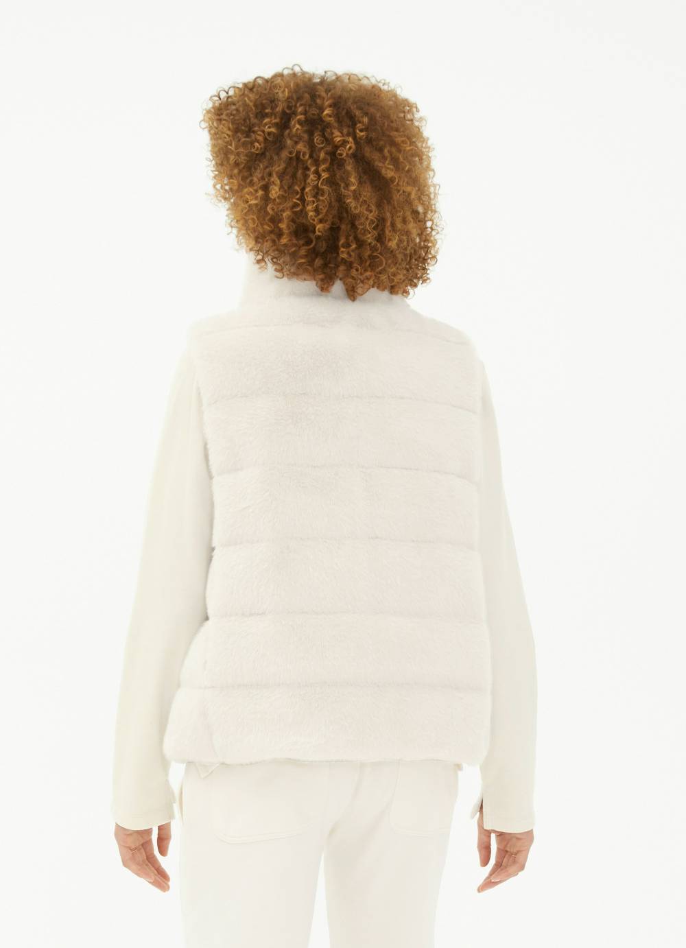 Juvia Faux Fur - Daunenweste Begrenzte Freigabe