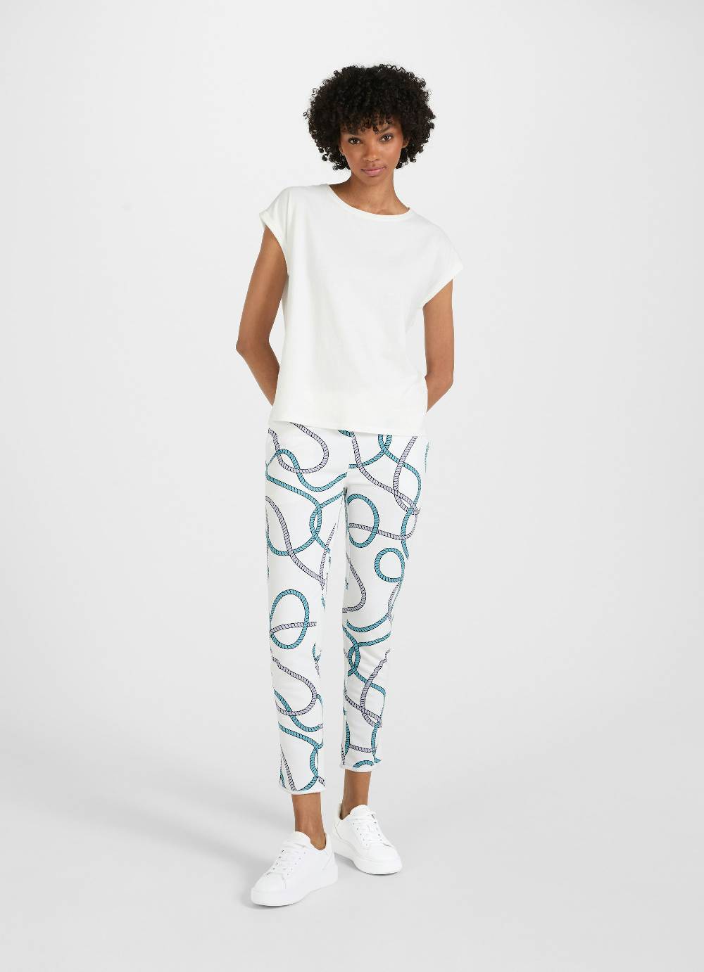 Juvia Slim Fit - Sweatpants Vierteljährliche Förderung