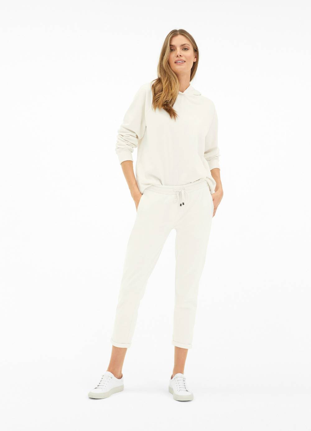 Juvia Casual Fit - Sweatpants Im Verkauf
