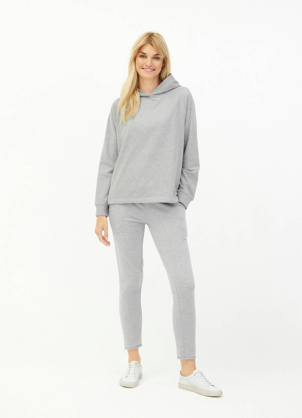 Juvia Hoodie Zeitlich begrenztes Angebot