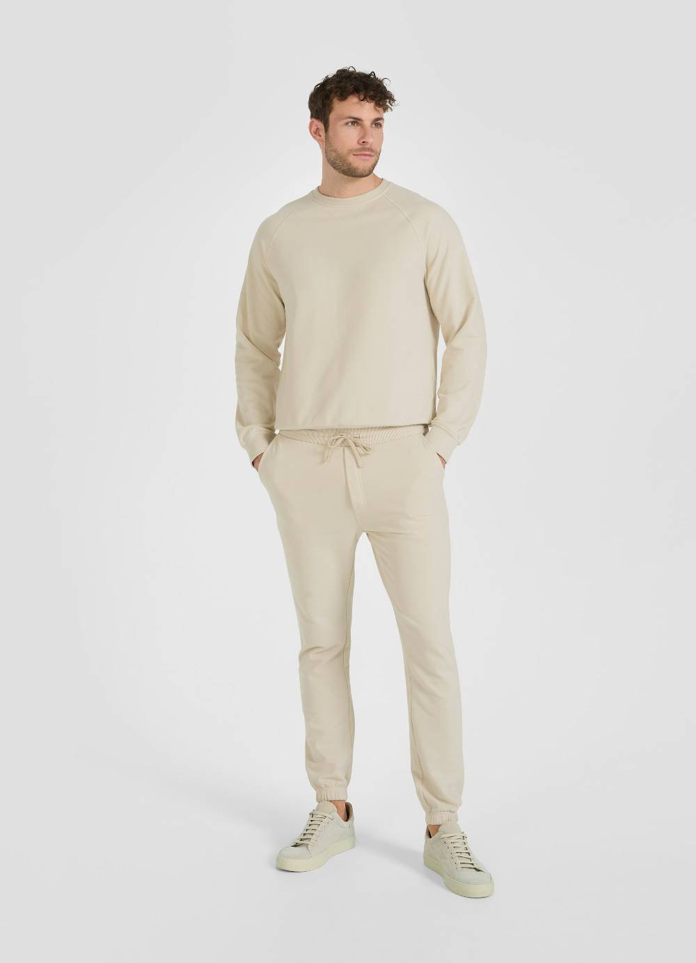 Juvia Regular Fit - Sweatpants Discount Store für neue Produkte