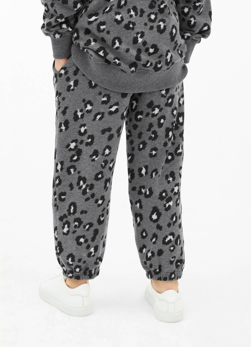 Juvia Sweatpants Großer Ausverkauf