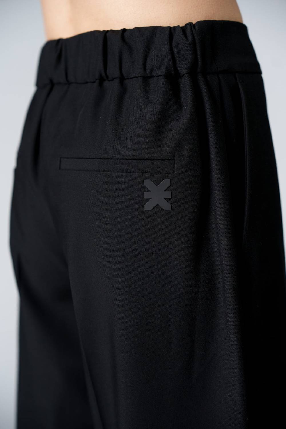 Karo Kauer Formal Pants Black Tiefpreis