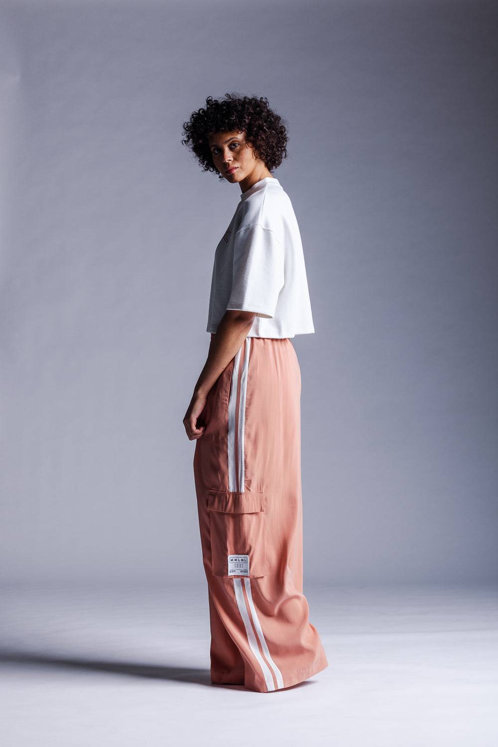 Karo Kauer Cropped T-Shirt KKLABEL Fabrik Onlineshop