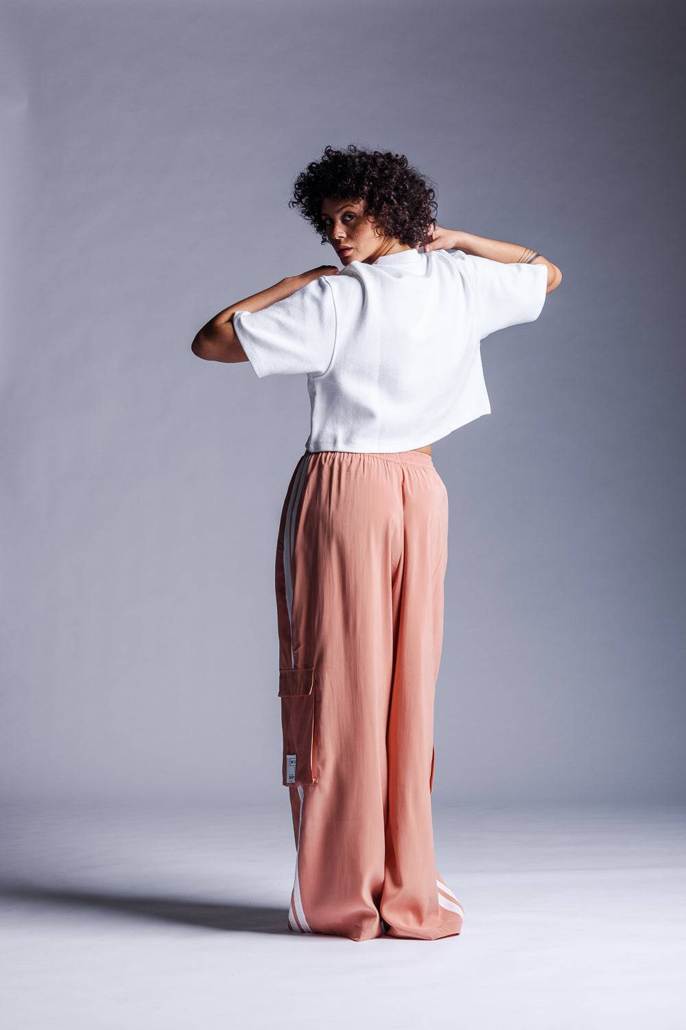 Karo Kauer Cropped T-Shirt KKLABEL Fabrik Onlineshop