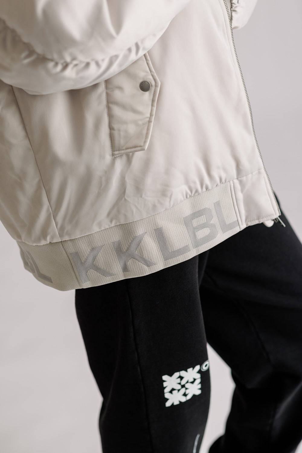 Karo Kauer Bomberjacket Silver Grey Top Angebot