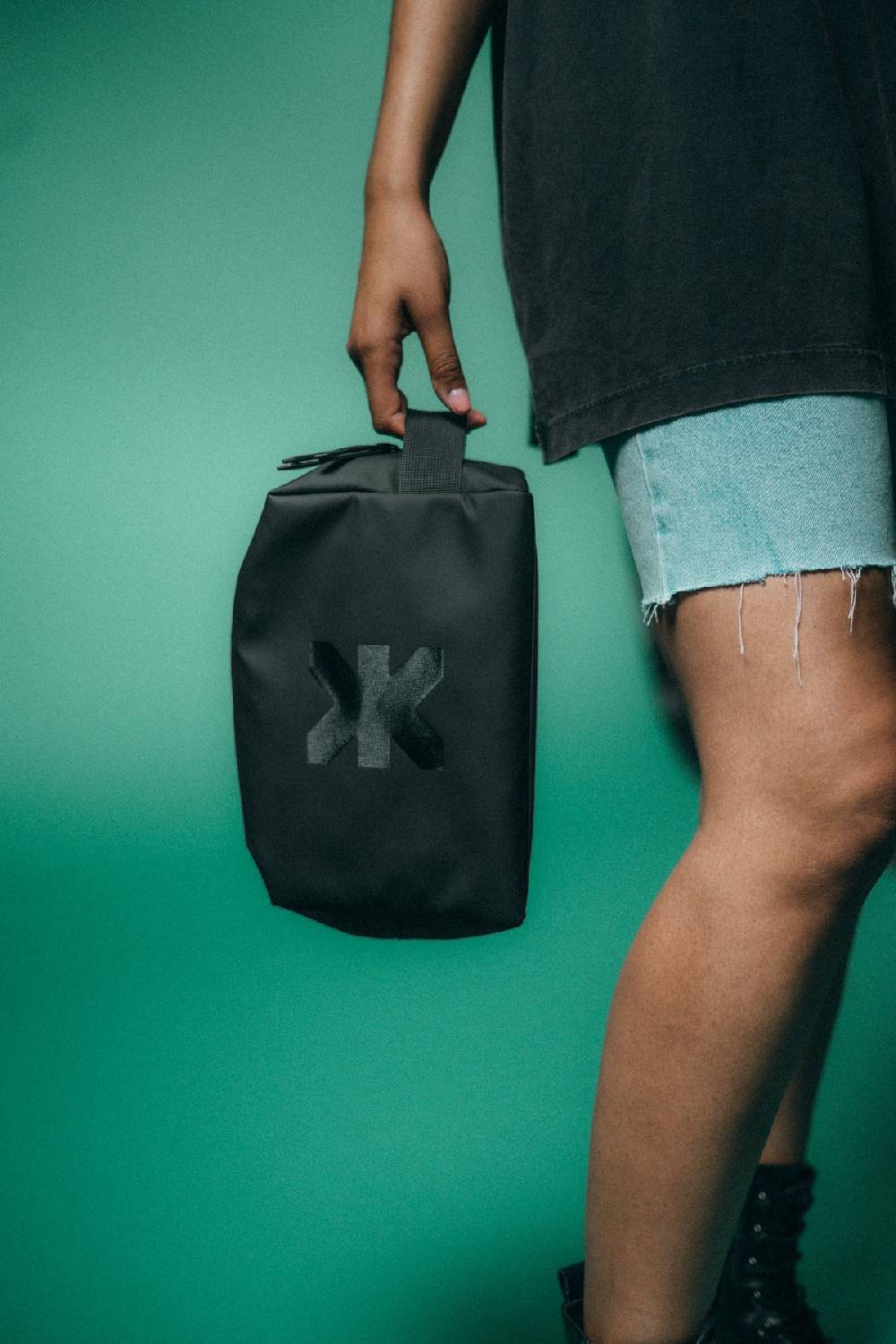 Karo Kauer Cosmetic Bag Logo JETZT KAUFEN