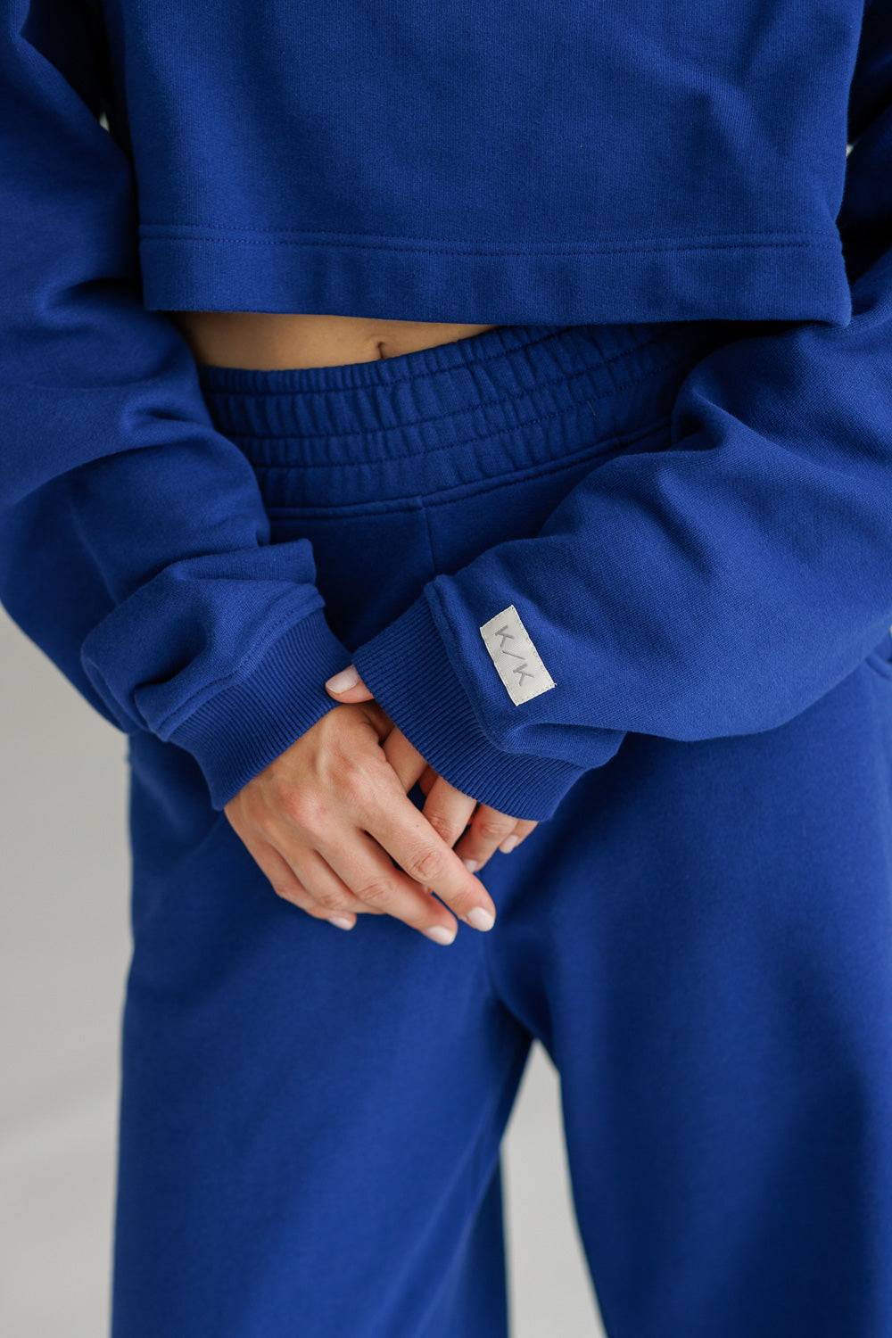 Karo Kauer Sweater Cropped Dark Blue Fabrikpreis