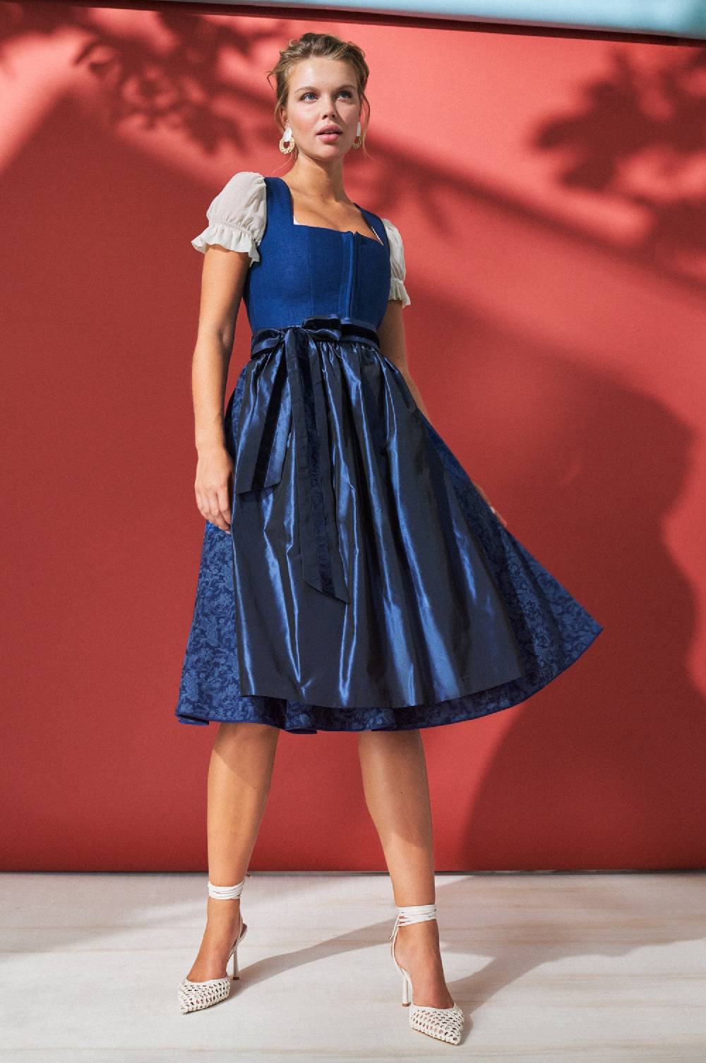 Kinga Mathe Dirndl Lazise in Nachtblau Saisonschlussverkauf