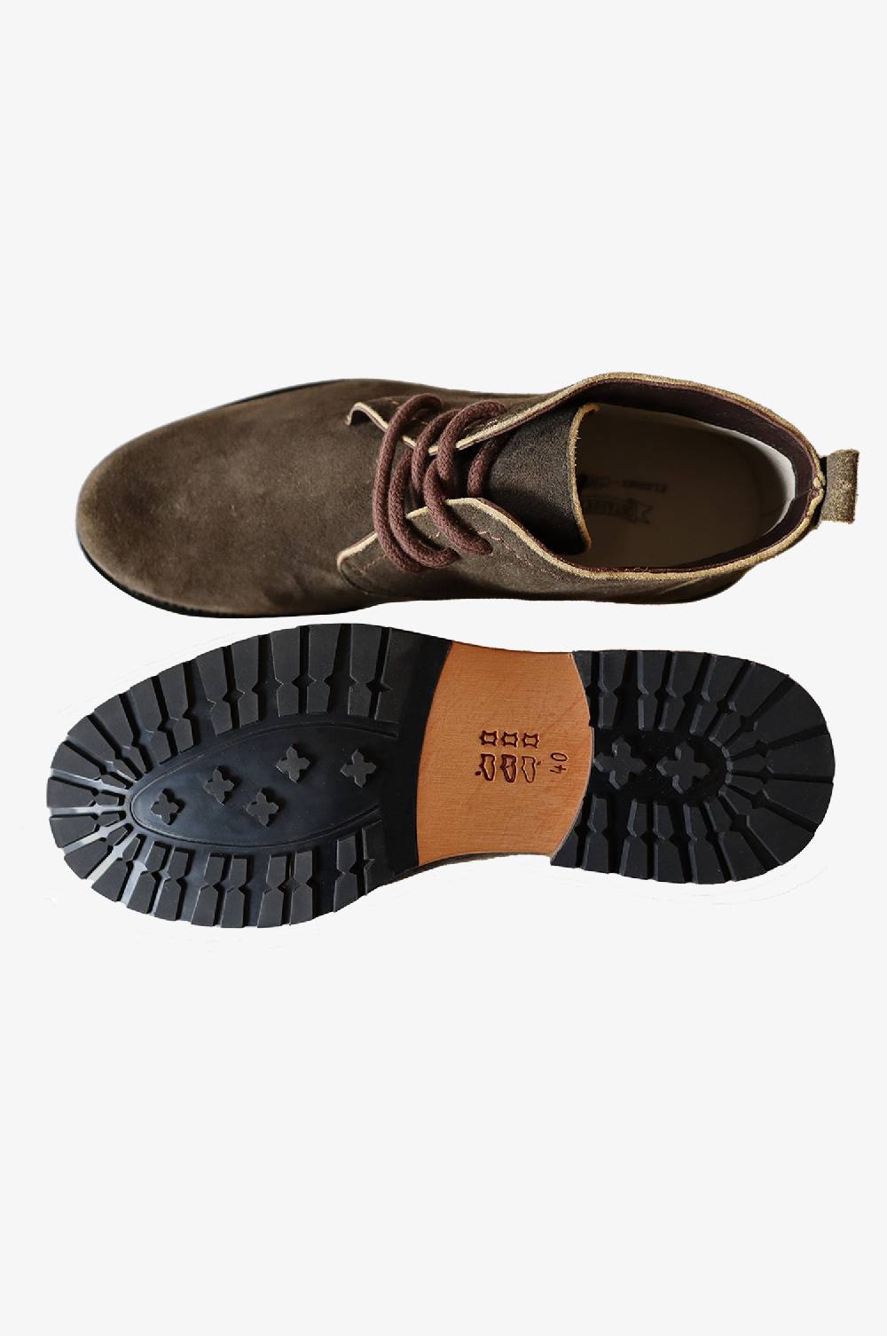 Kinga Mathe Veloursleder Trachtenschuhe in Olive Exklusivangebot