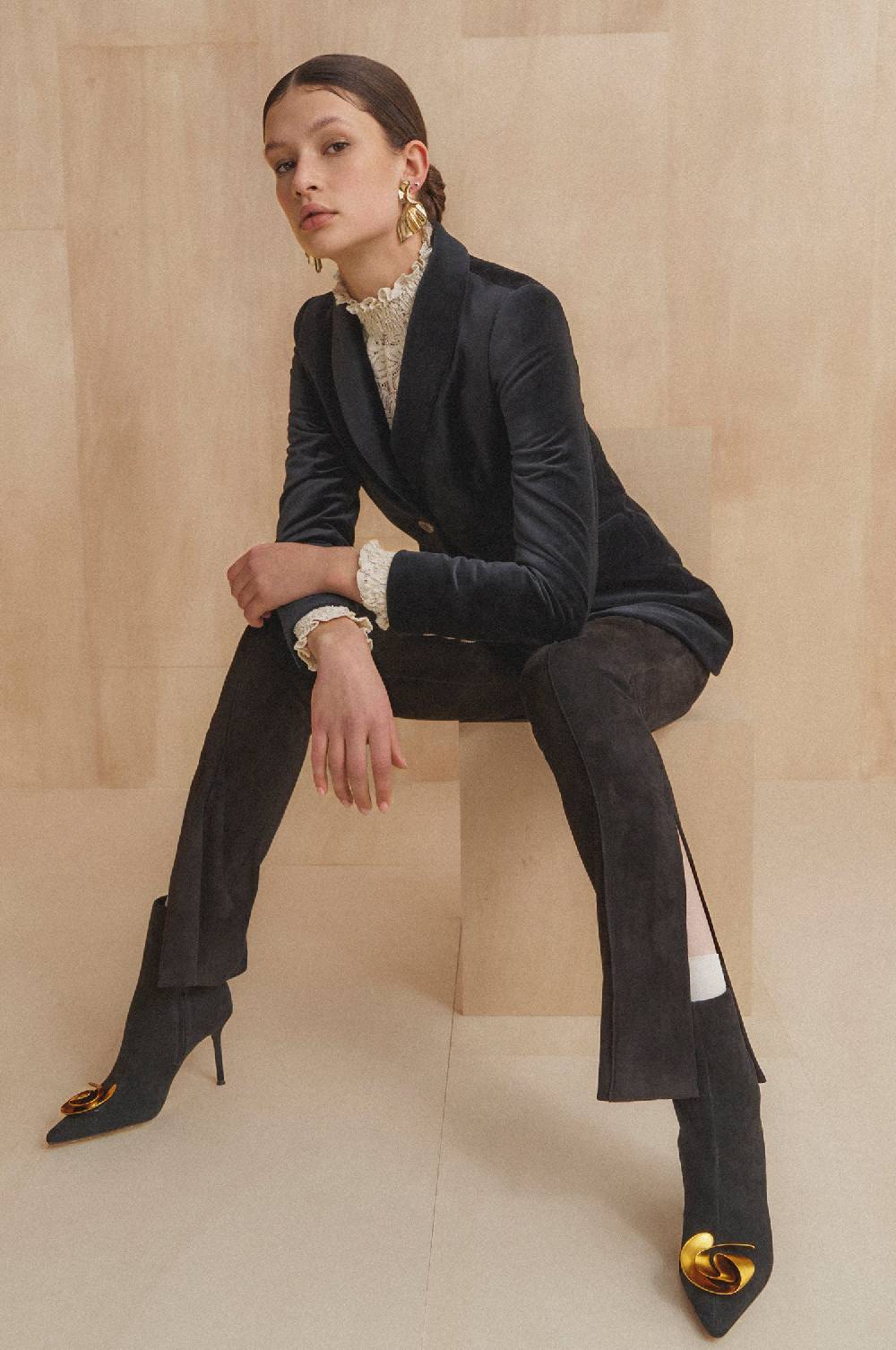 Kinga Mathe Lederhose Anouk in Schwarz 2025