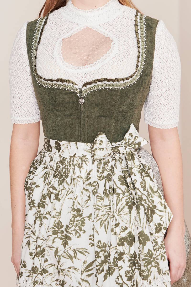 Krüger Madl Dirndl Merja (60cm) Meist gekauft