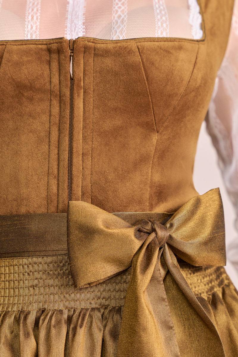 Krüger Madl Dirndl Suzanne (70cm) Top Angebot