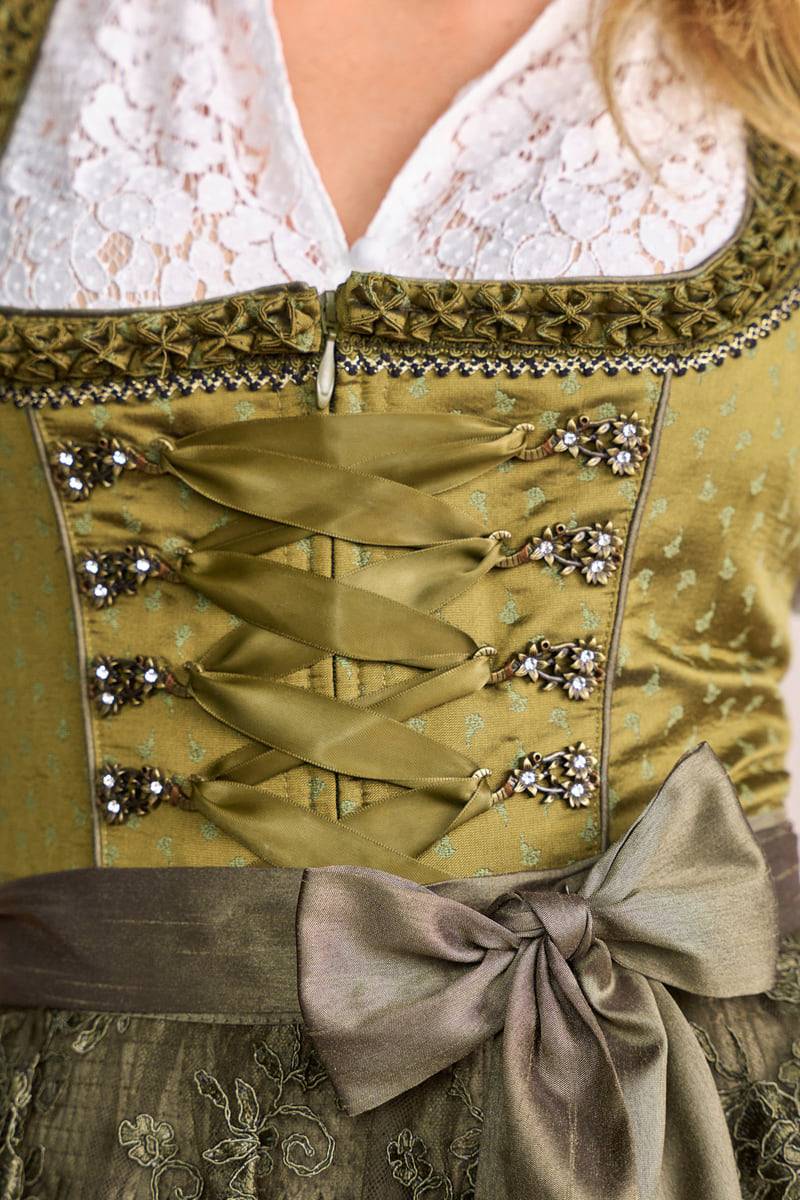 Krüger Madl Dirndl Mirna (60cm) Blitzangebot
