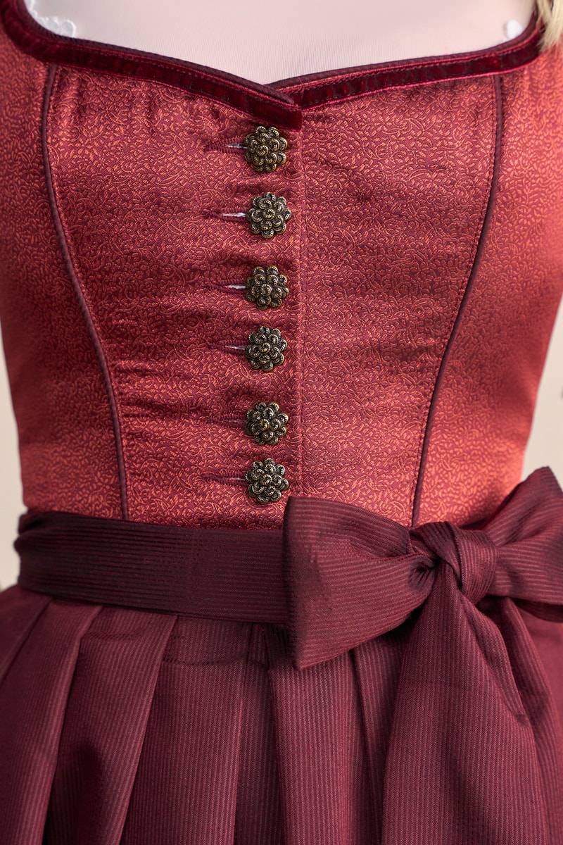 Krüger Madl Dirndl Mahita (50cm) 2025