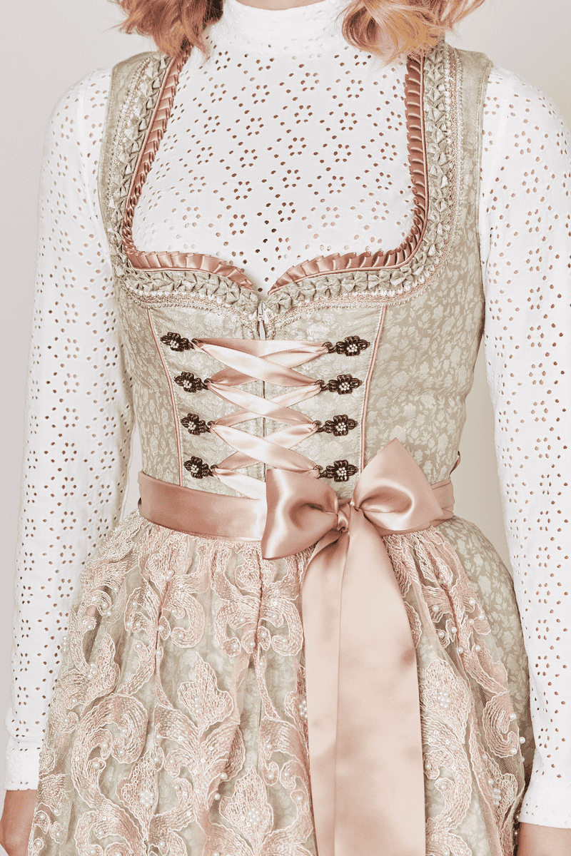 Krüger Madl Dirndl Edina (50cm) Kauf eins, bekomm eins gratis