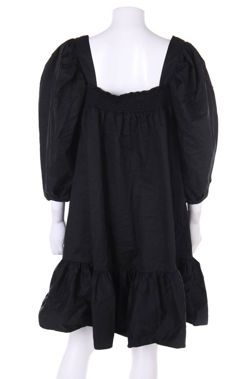 Carou H&M Kleid mit Raffungen Flash Sale