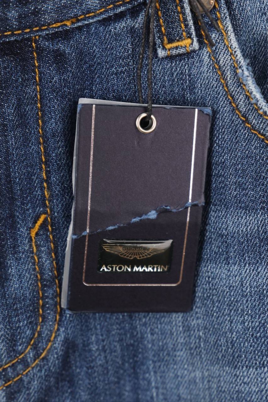 Carou Aston Martin distressed Jeans Nur für heute