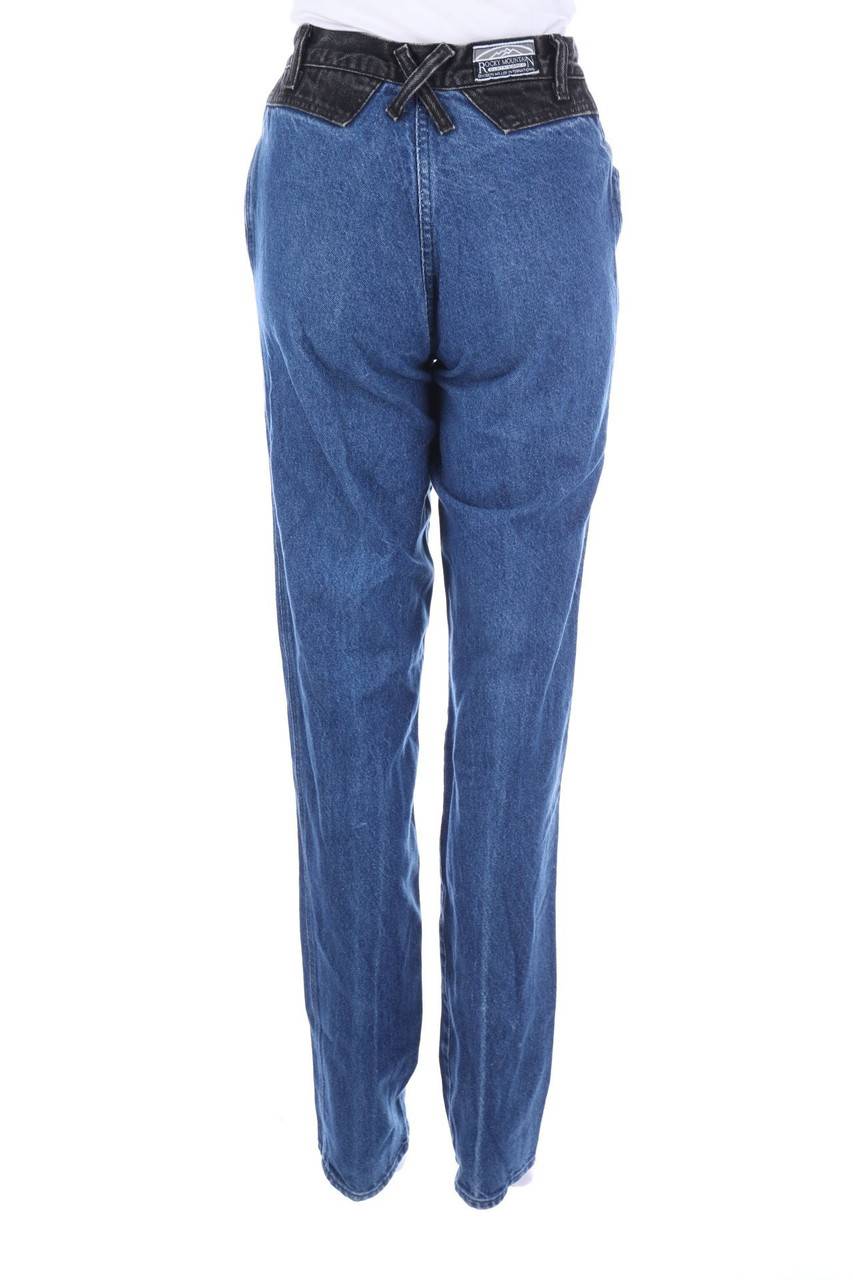 Carou ROCKIES Raw Denim Straight Cut Jeans mit Logo-Patch Weihnachtsangebot