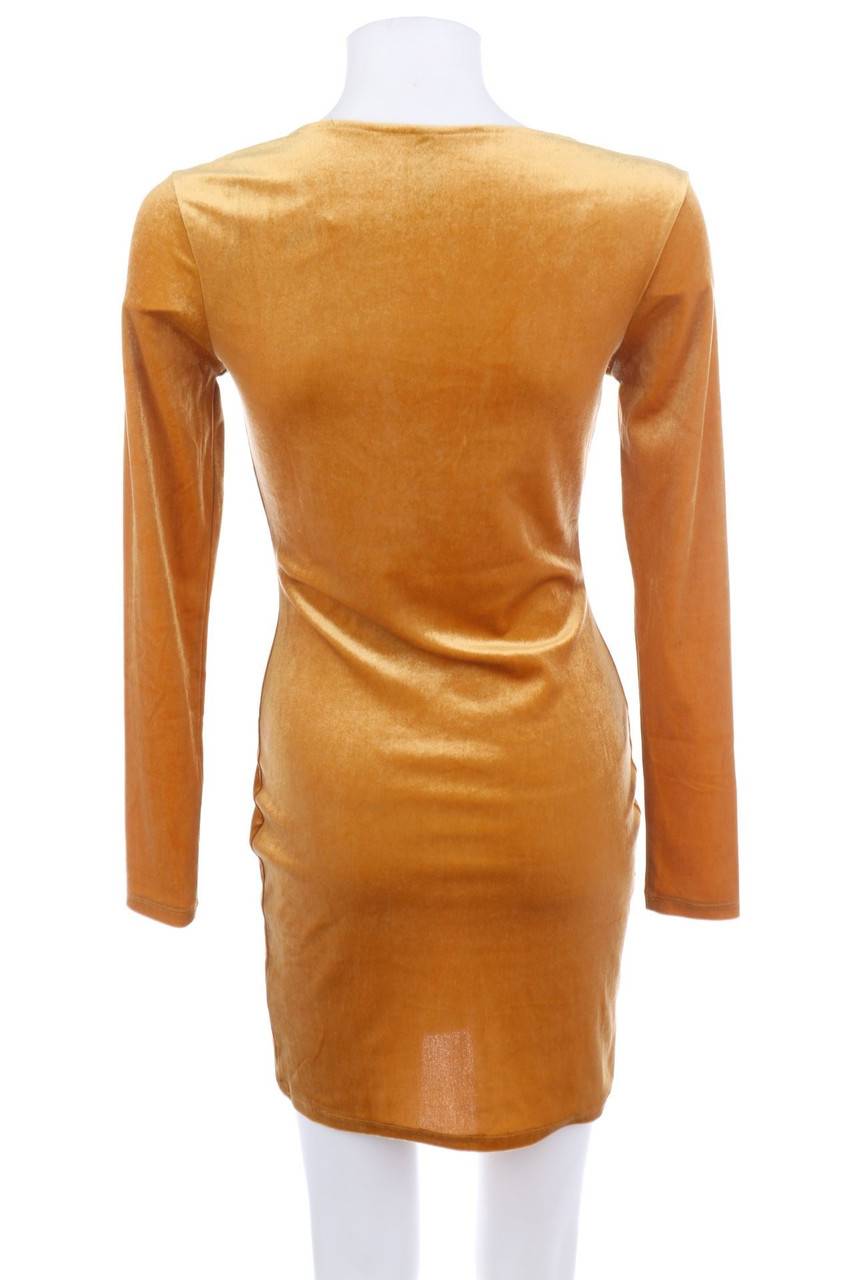 Carou H&M DIVIDED Samt-Kleid Flash Sale