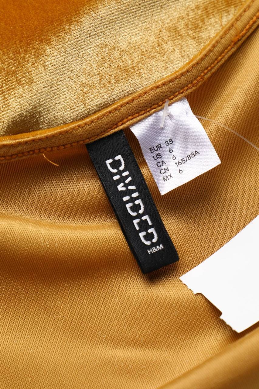 Carou H&M DIVIDED Samt-Kleid Flash Sale