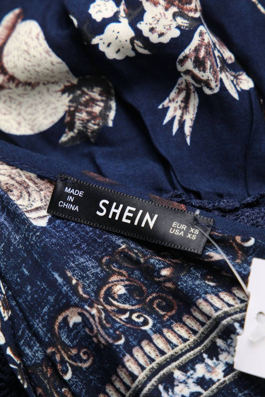 Carou SHEIN Maxi-Kleid aus Jersey mit Spitzen-Einsatz Kauf eins, bekomm eins gratis