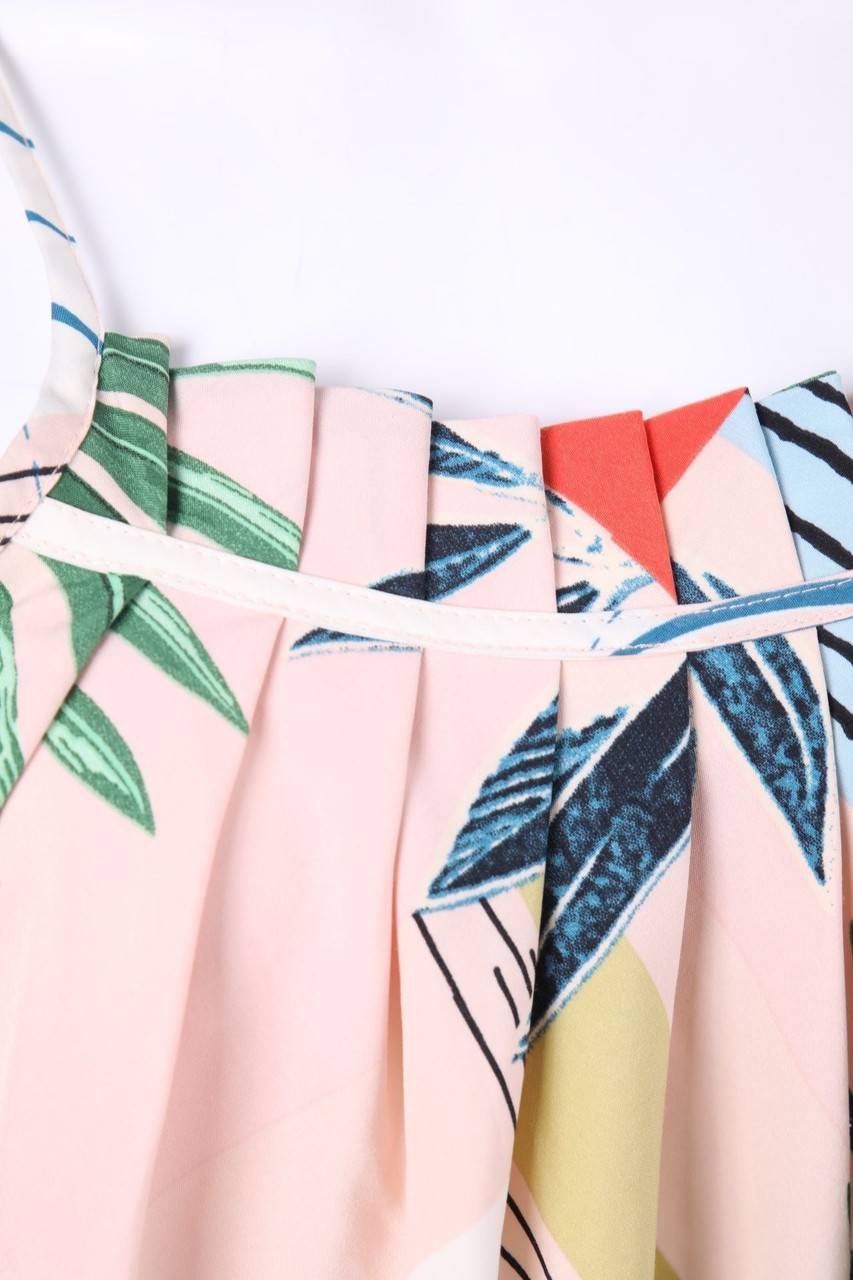 Carou Ohne Label Top mit Tropical Print Letzte 3 Tage