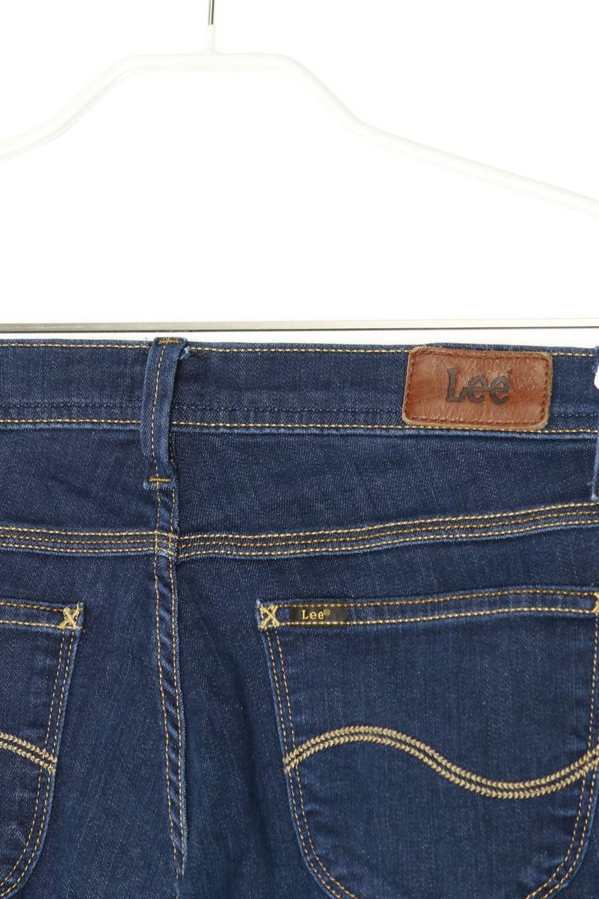 Carou Lee Straight Cut Jeans mit Logo-Patch Online Shopping