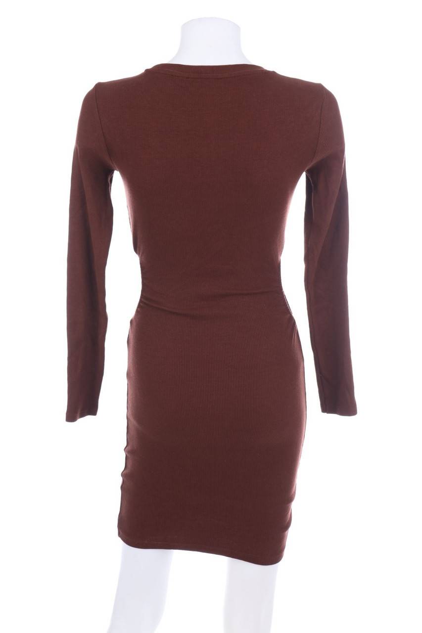 Carou ZARA Kleid mit Cut-outs Kostenlose Rückgabe