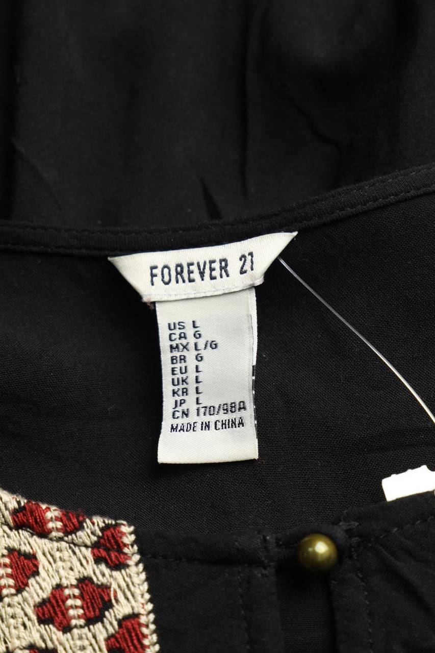 Carou FOREVER 21 Kleid mit Stickereien Black Friday Preise