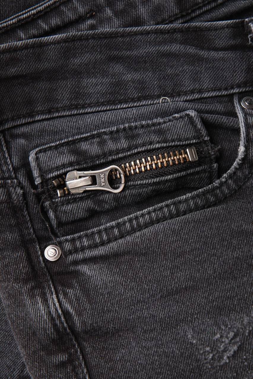 Carou Blend She Destroyed Skinny-Jeans mit Logo-Badge Limitierter Zeitrabatt