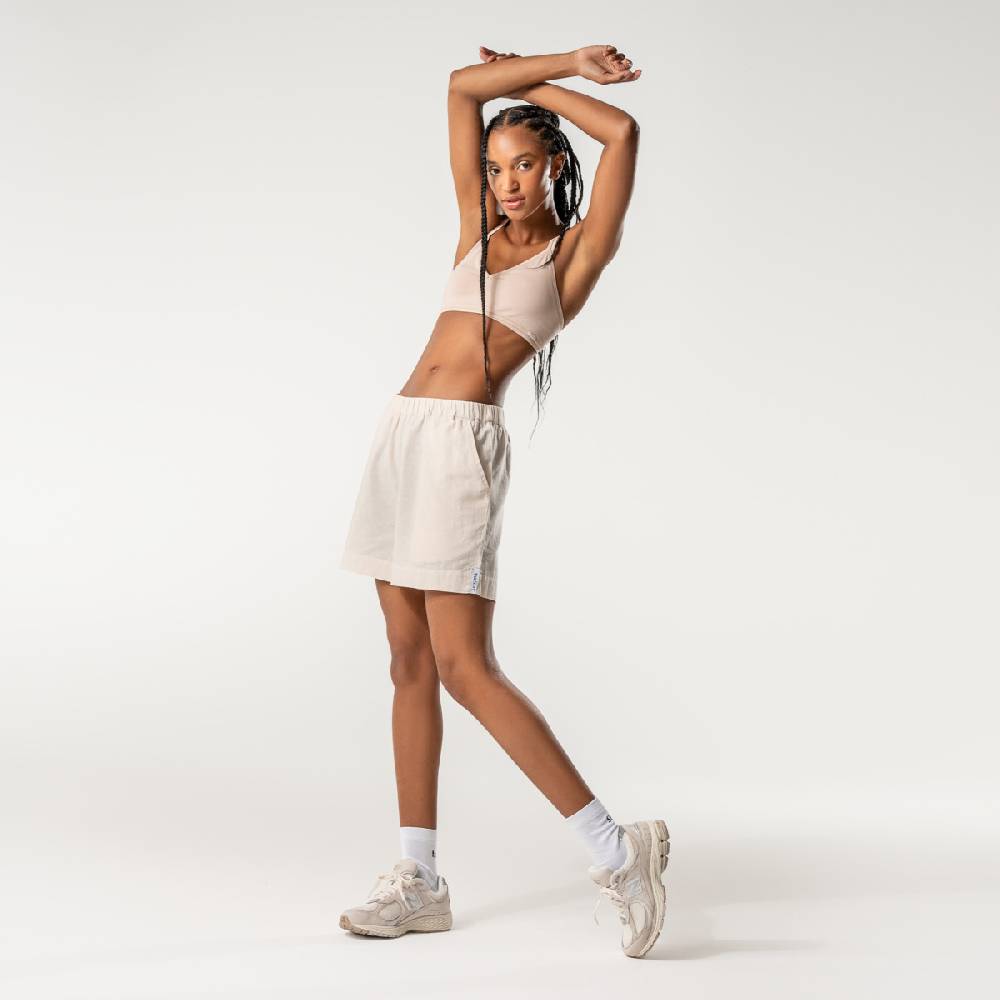 LIVING CRAFTS DORISA - Shorts - Sand Versandkostenfrei