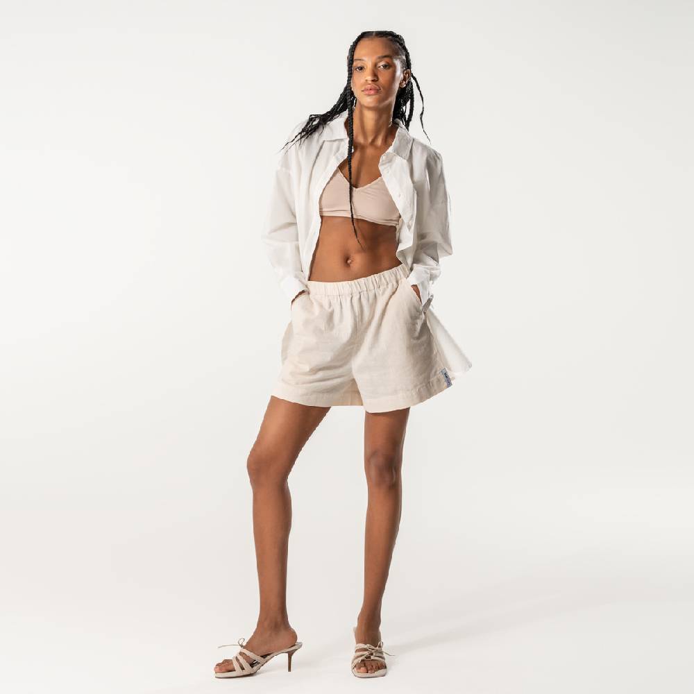 LIVING CRAFTS DORISA - Shorts - Sand Versandkostenfrei