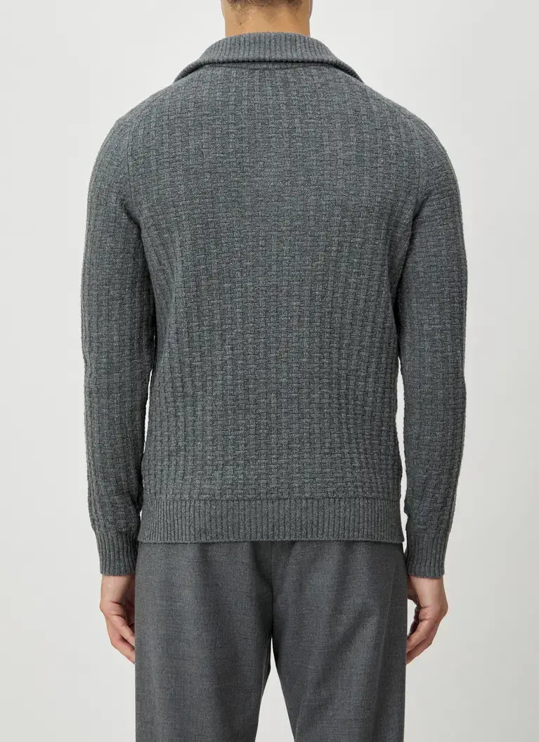 Maerz Muenchen Troyer Pullover100% SchurwolleArt. Nr. 446100-579 im Angebot