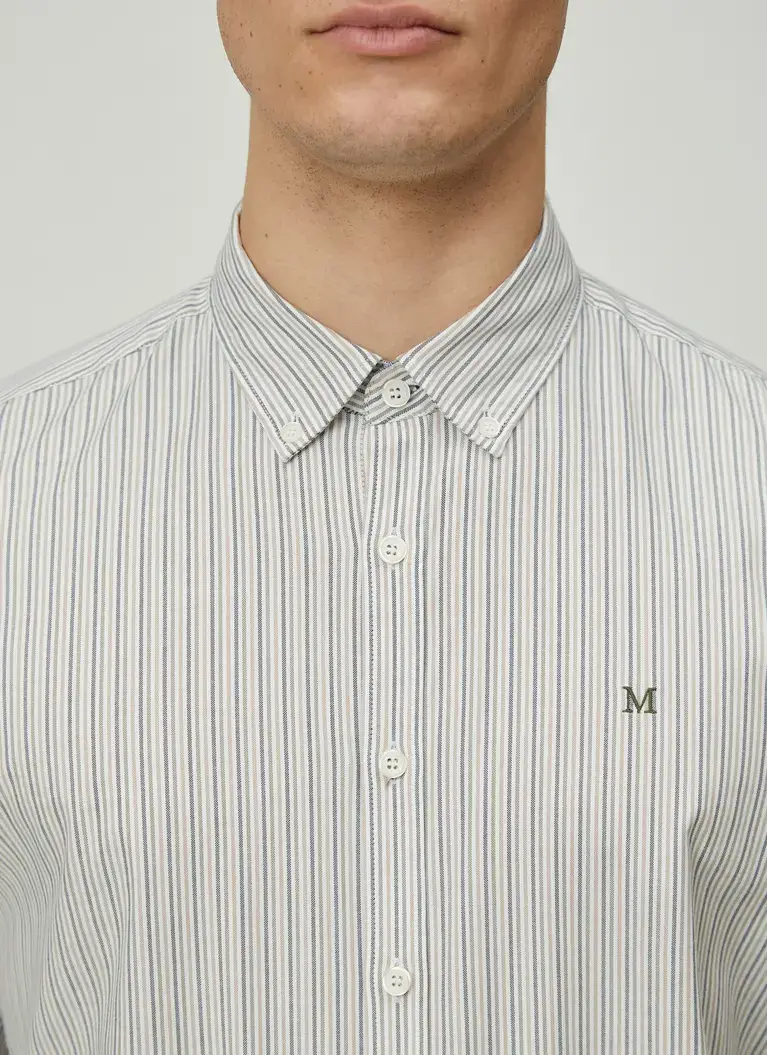 Maerz Muenchen Button Down HemdBaumwollmischungArt. Nr. 744901-297 Fabrikverkauf