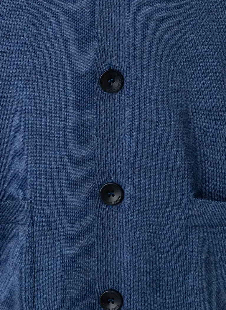 Maerz Muenchen Strick Cardigan100% MerinowolleArt. Nr. 581000-380 Fabrikpreis