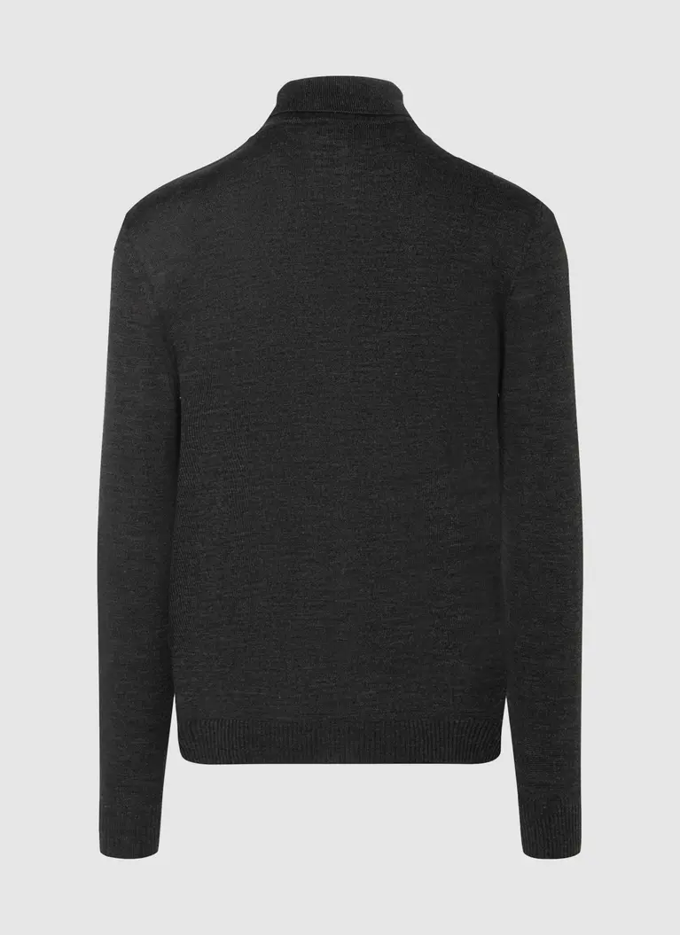 Maerz Muenchen Rollkragenpullover100% MerinowolleArt. Nr. 490600-591 Lagerräumung