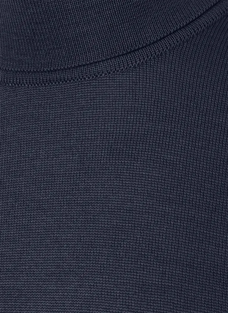 Maerz Muenchen Rollkragenpullover100% MerinowolleArt. Nr. 490600-399 Heißer Verkauf