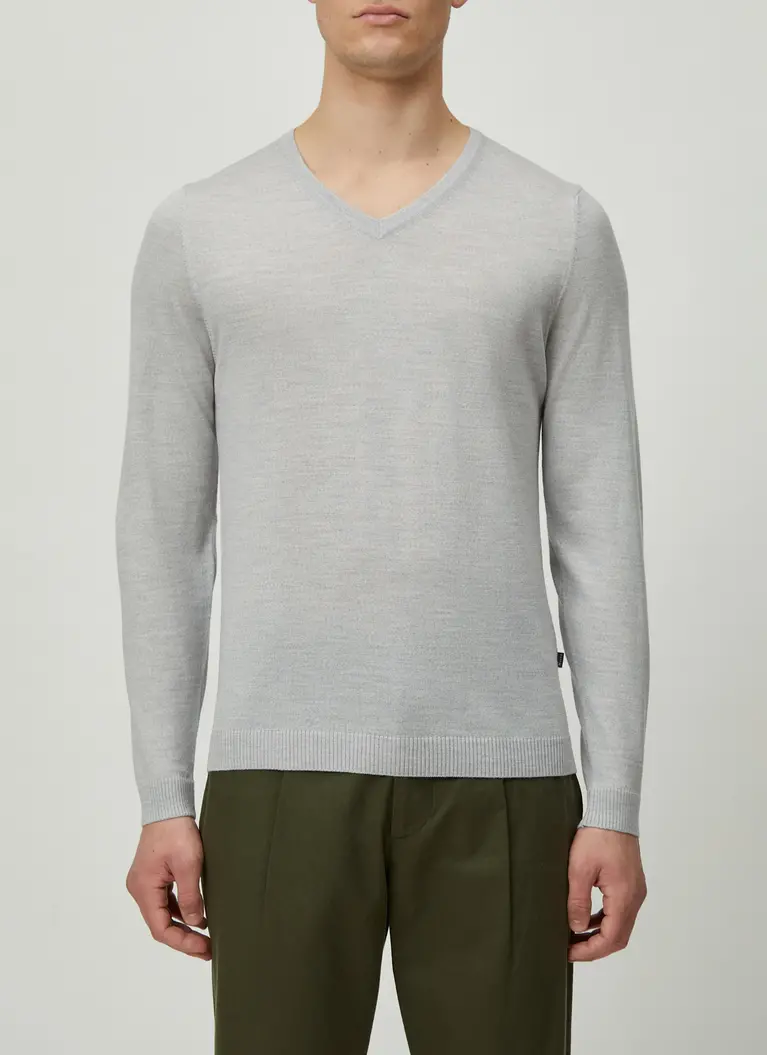Maerz Muenchen V-Pullover100% MerinowolleArt. Nr. 403800-517 2025