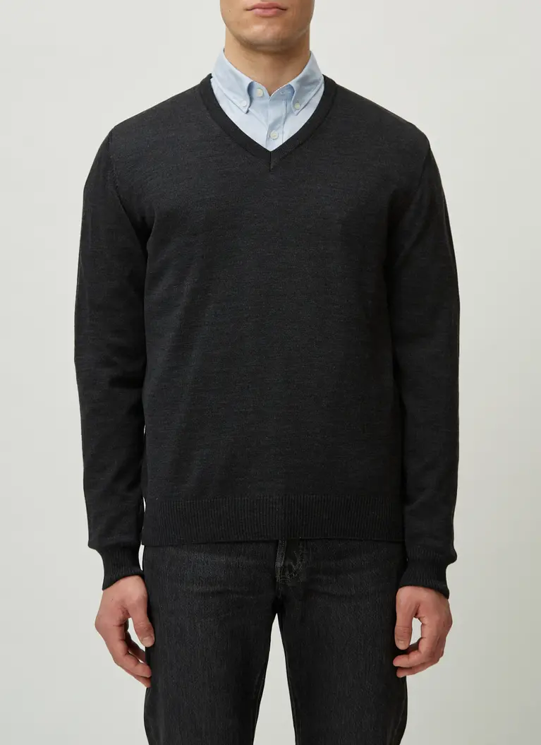 Maerz Muenchen V-Pullover100% MerinowolleArt. Nr. 490490-591 Valentinstagsangebot
