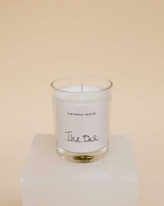 ﻿Viktoria Louise THE ONE scented candle bundles Rabatte dieses Monats