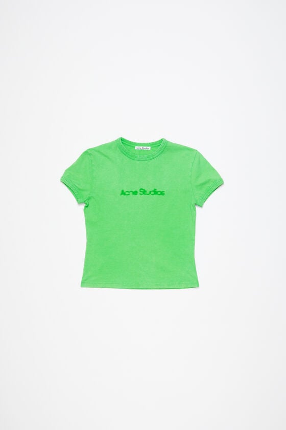 Acne Studios T-Shirt mit verschwommenem Logo – taillierte Unisex-Passform Sonderangebot