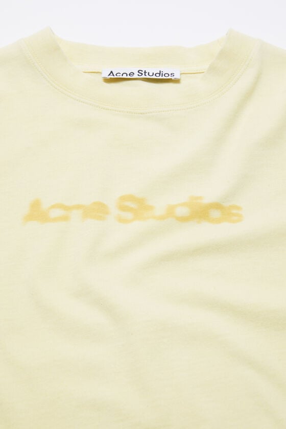 Acne Studios Verschwommenes Logo-T-Shirt - Entspannte Unisex-Passform Rabatt